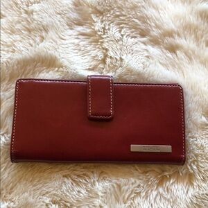 Reaction Kenneth Cole Red Wallet